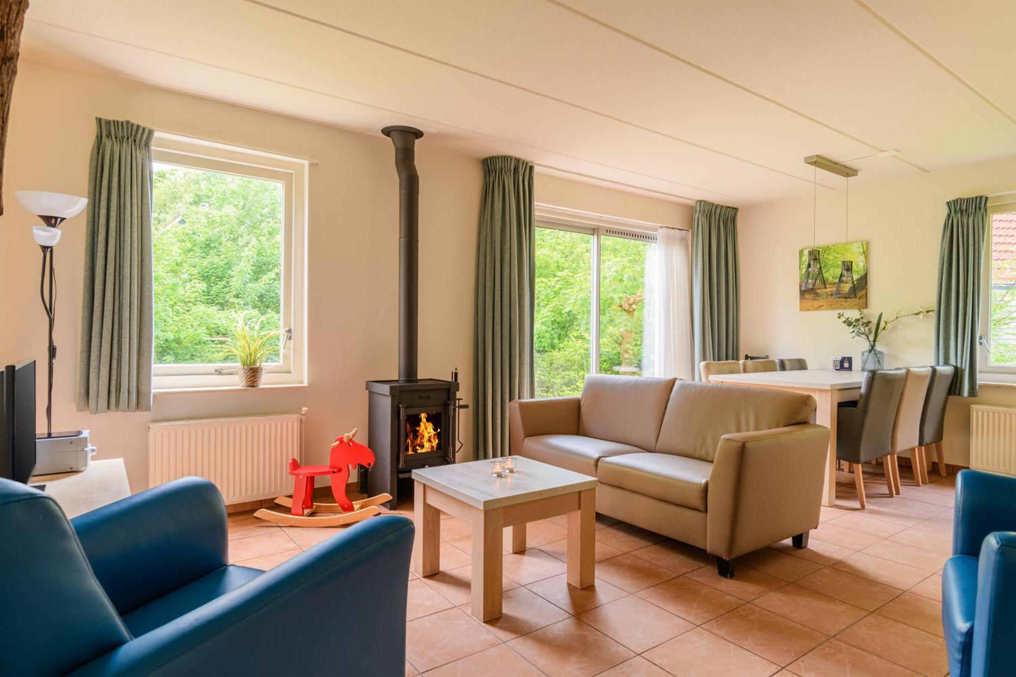 Summio Bungalowpark Het Drentse Wold Hoogersmilde Room photo