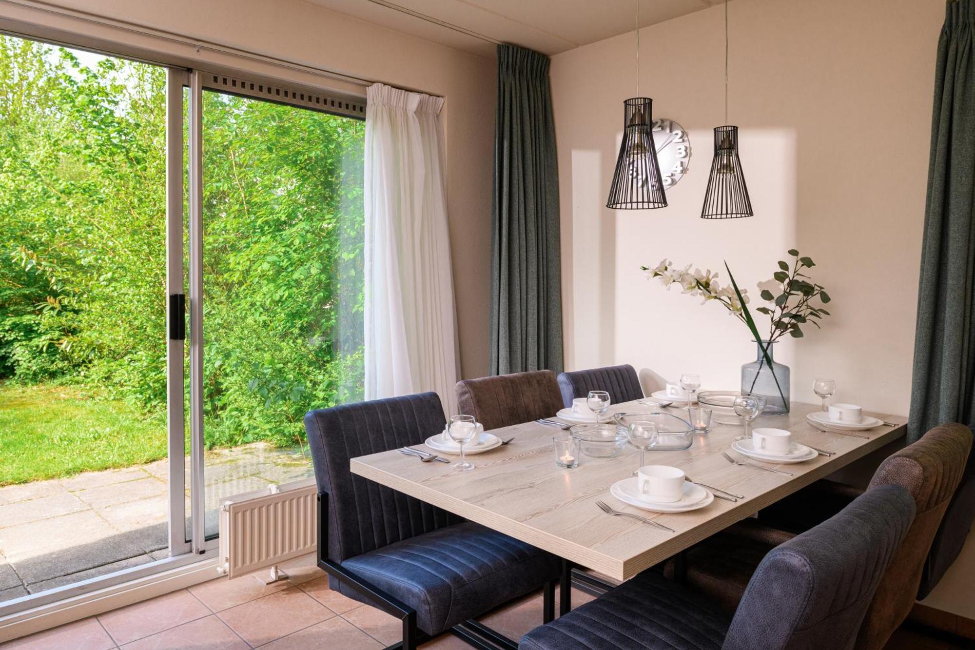 Summio Bungalowpark Het Drentse Wold Hoogersmilde Room photo