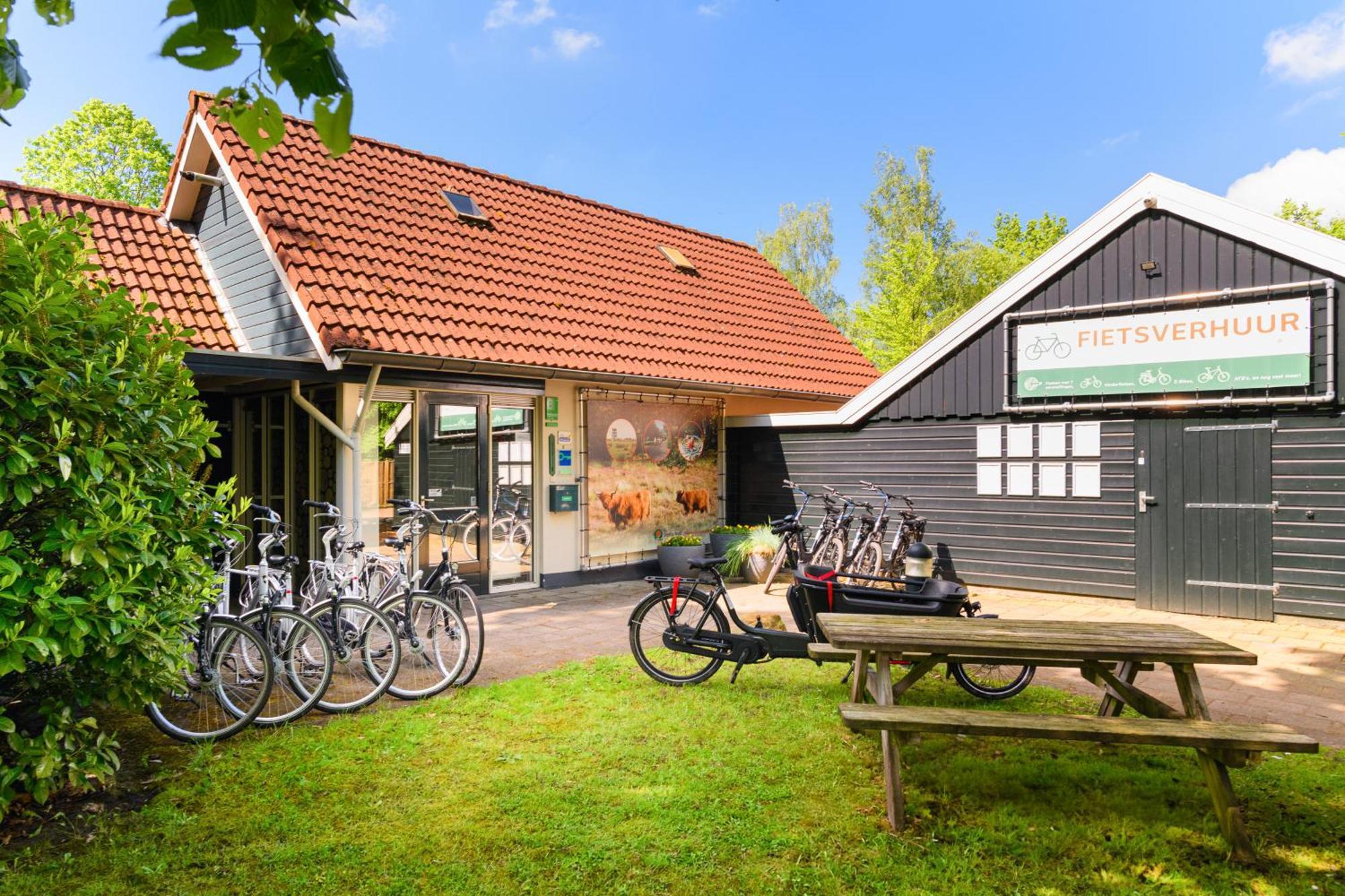 Summio Bungalowpark Het Drentse Wold Hoogersmilde Exterior photo